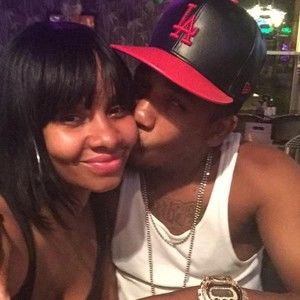 Meet your Posher, Deidra